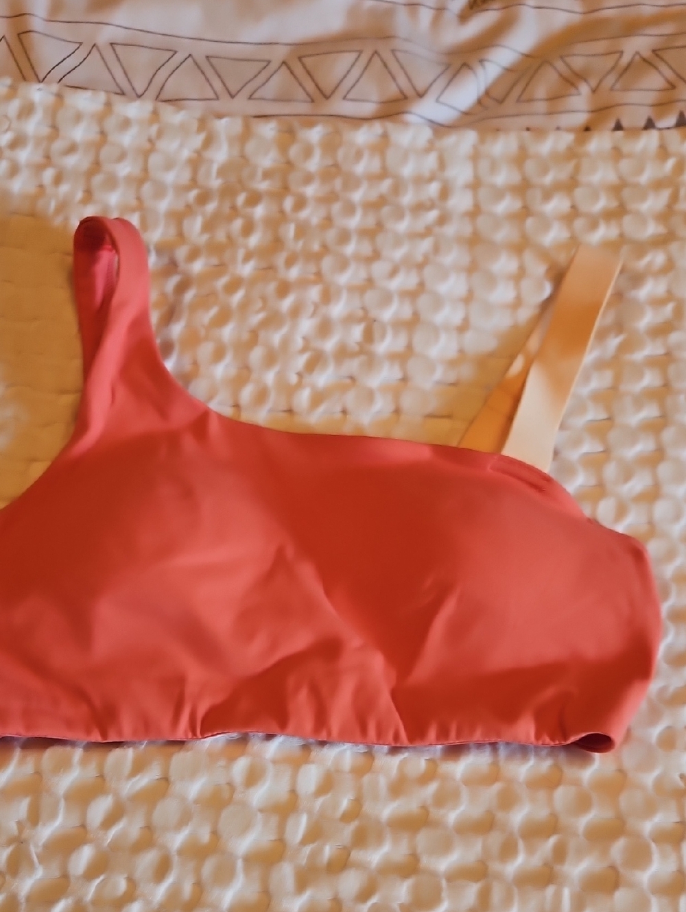 Coral Sports Bra Top with Neutral Strap Medium